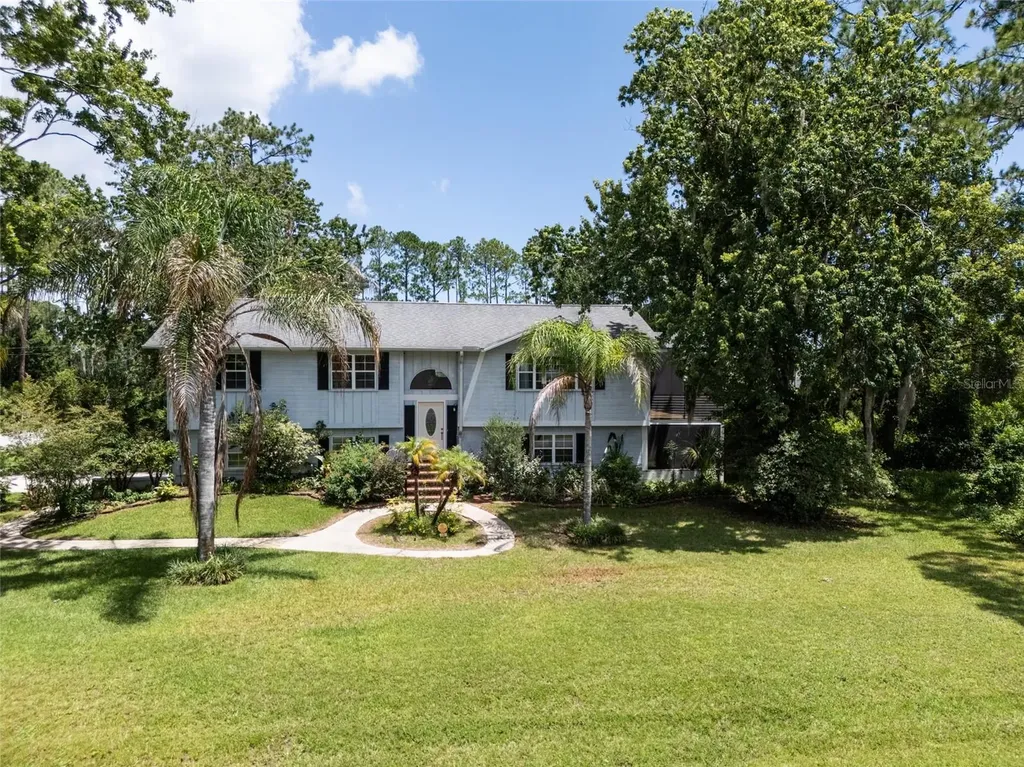 1 Ryding Lane Palm Coast FL 32164