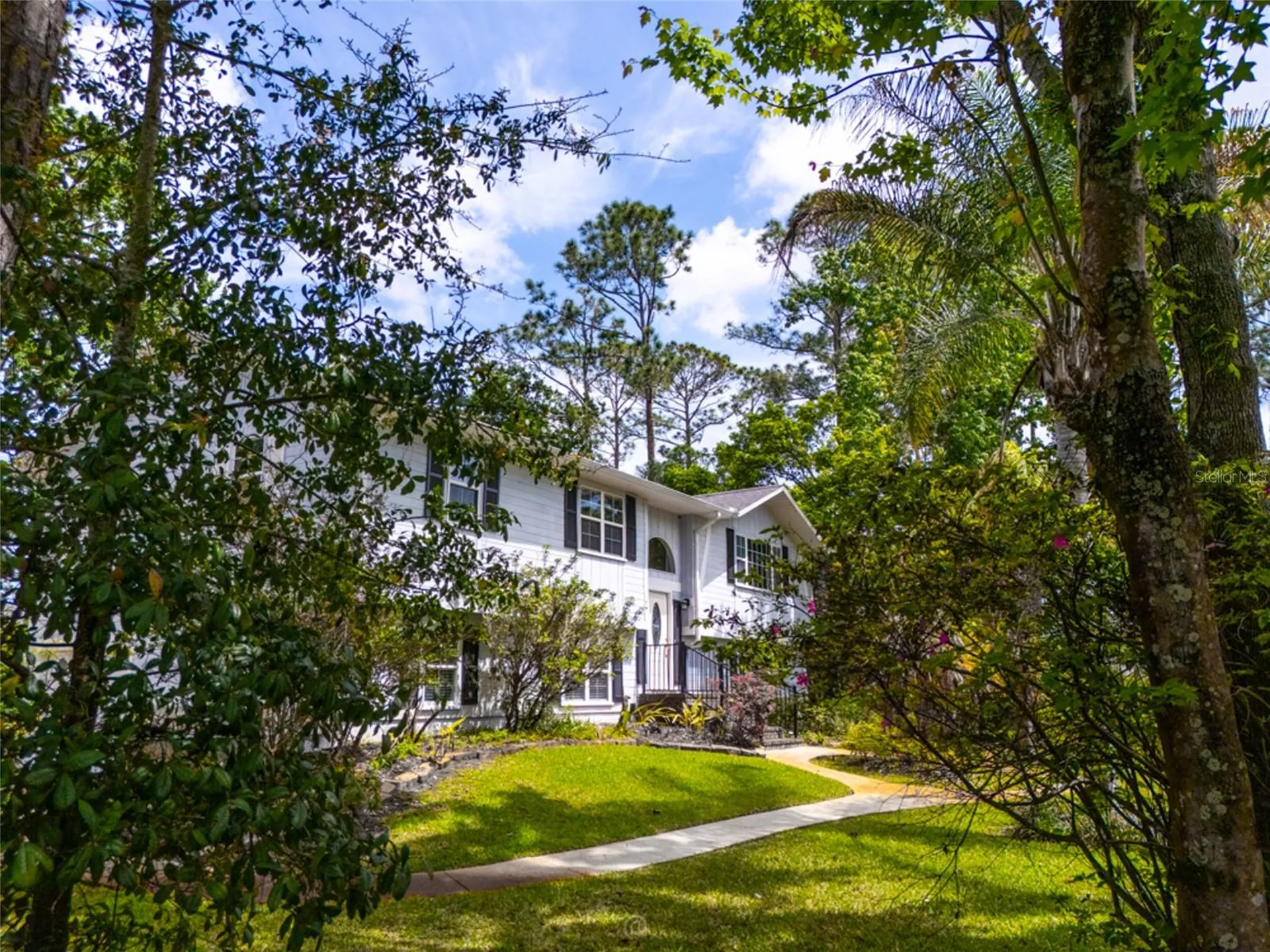 1 Ryding Lane Palm Coast FL 32164