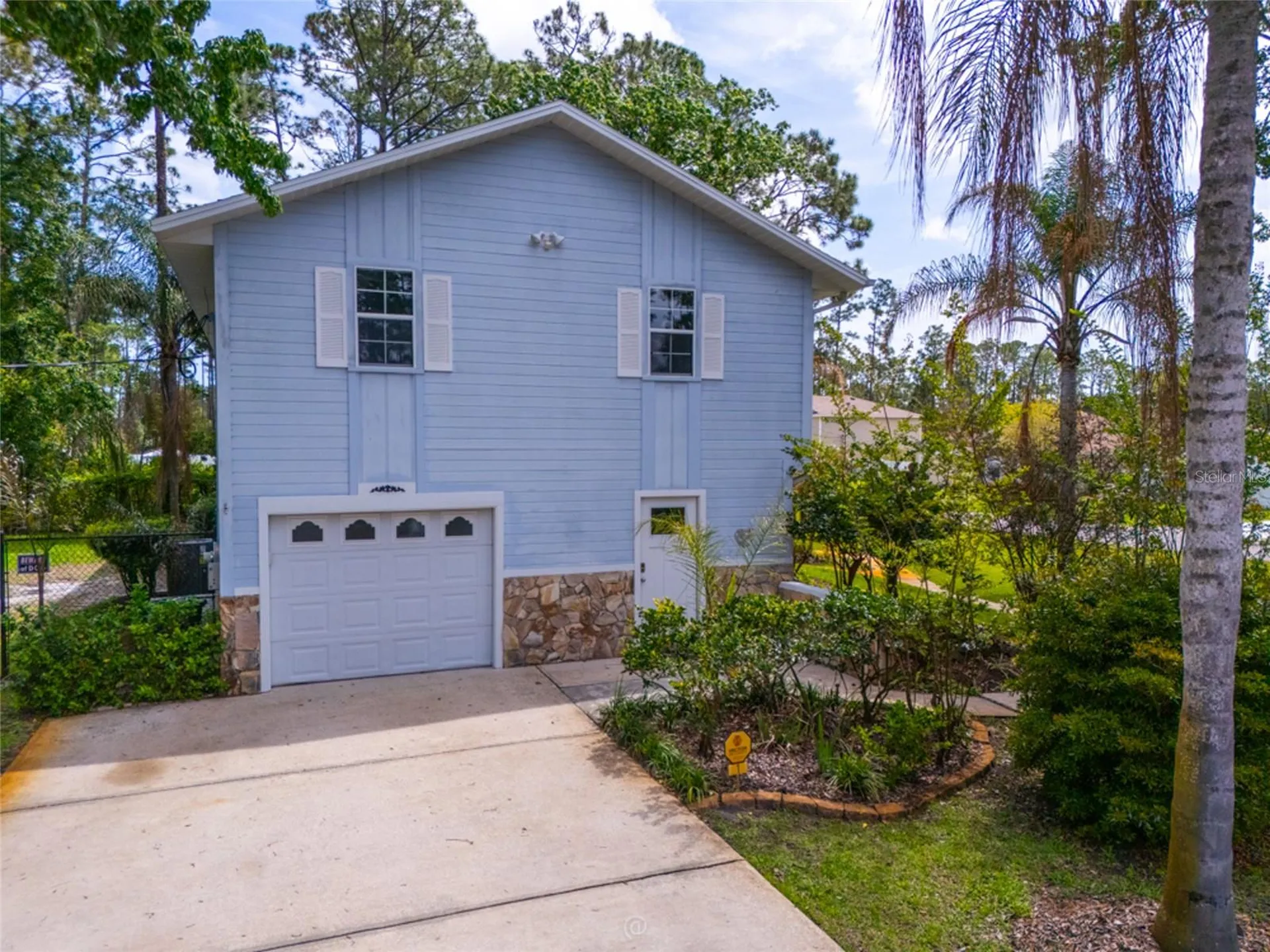 1 Ryding Lane Palm Coast FL 32164