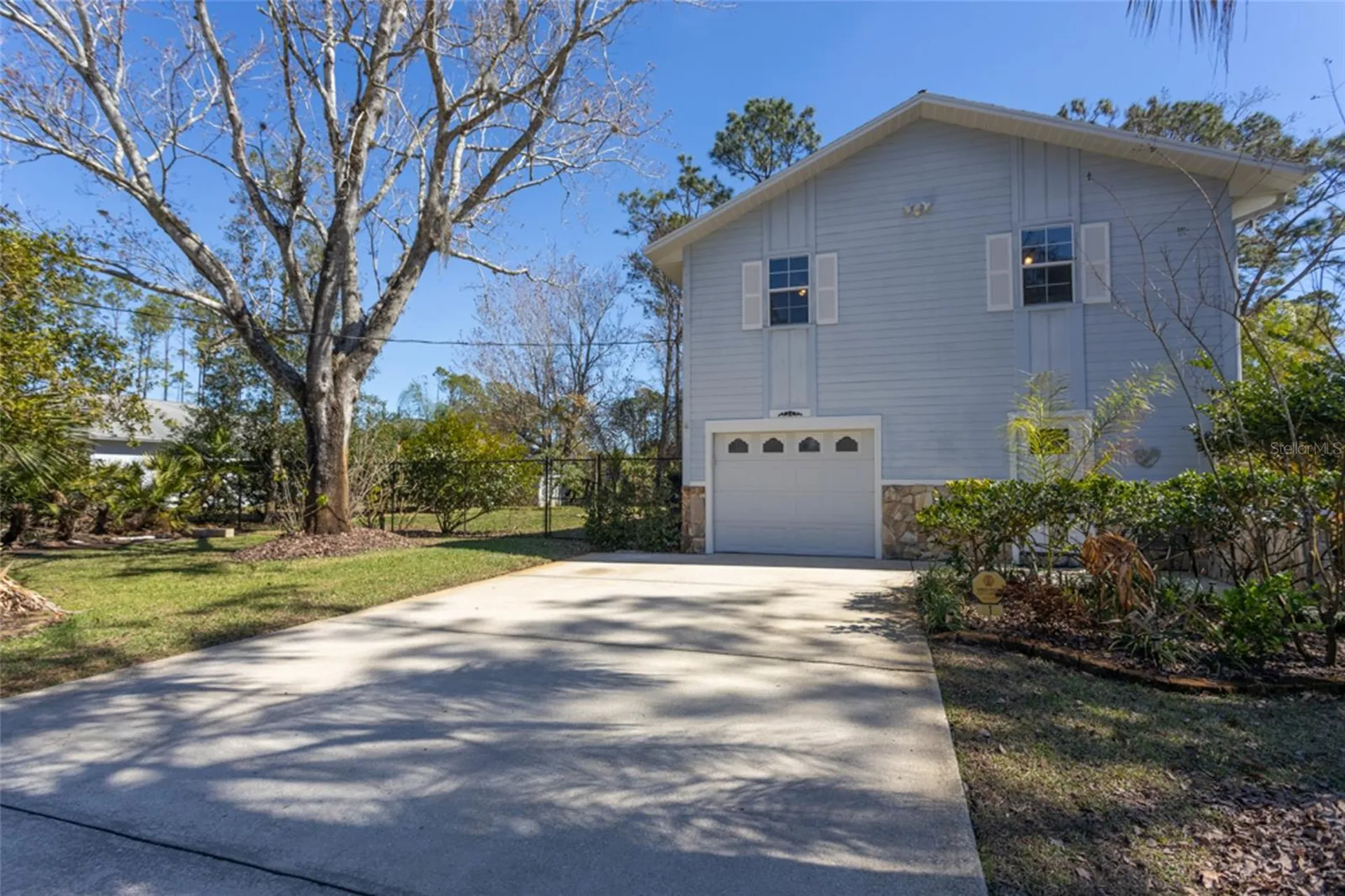 1 Ryding Lane Palm Coast FL 32164