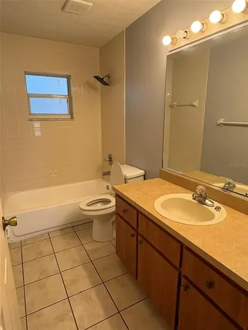 2060 NW 42nd Street Ocala FL 34475