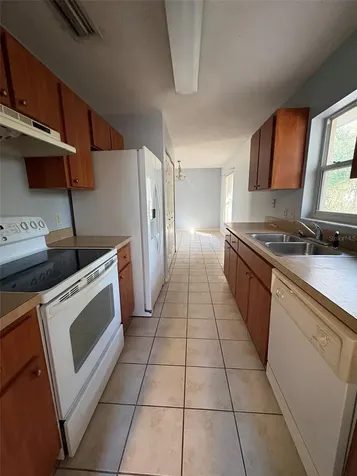 2060 NW 42nd Street Ocala FL 34475