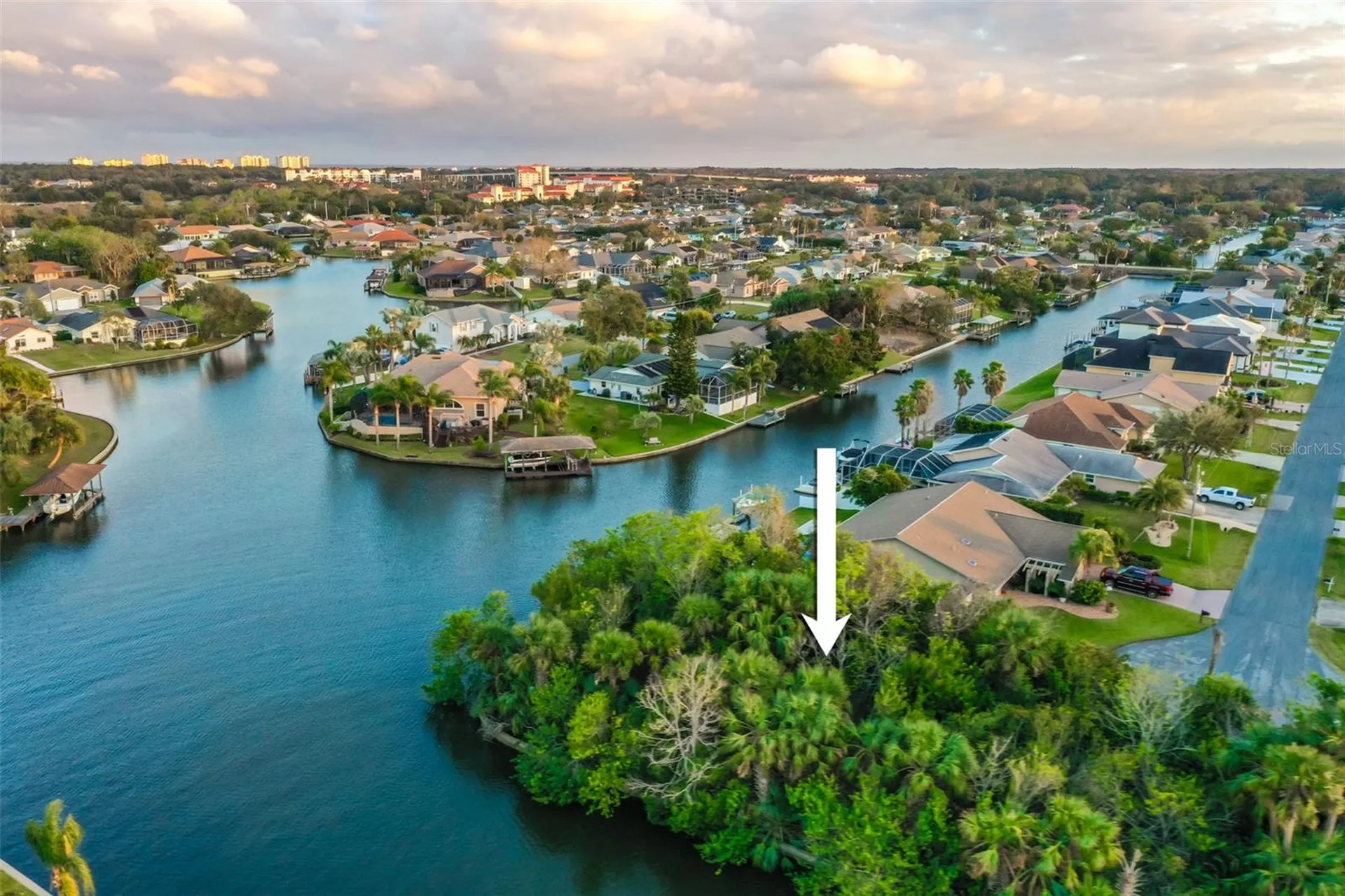 44 Cloverdale Court N Palm Coast FL 32137