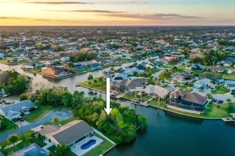 44 Cloverdale Court N Palm Coast FL 32137
