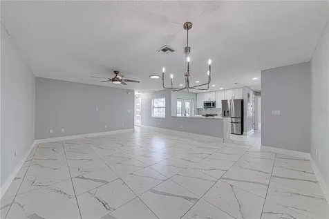 1041 Willow Drive Leesburg FL 34748