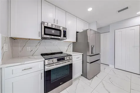 1041 Willow Drive Leesburg FL 34748