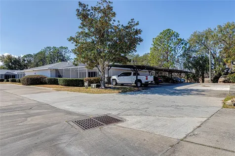 1041 Willow Drive Leesburg FL 34748