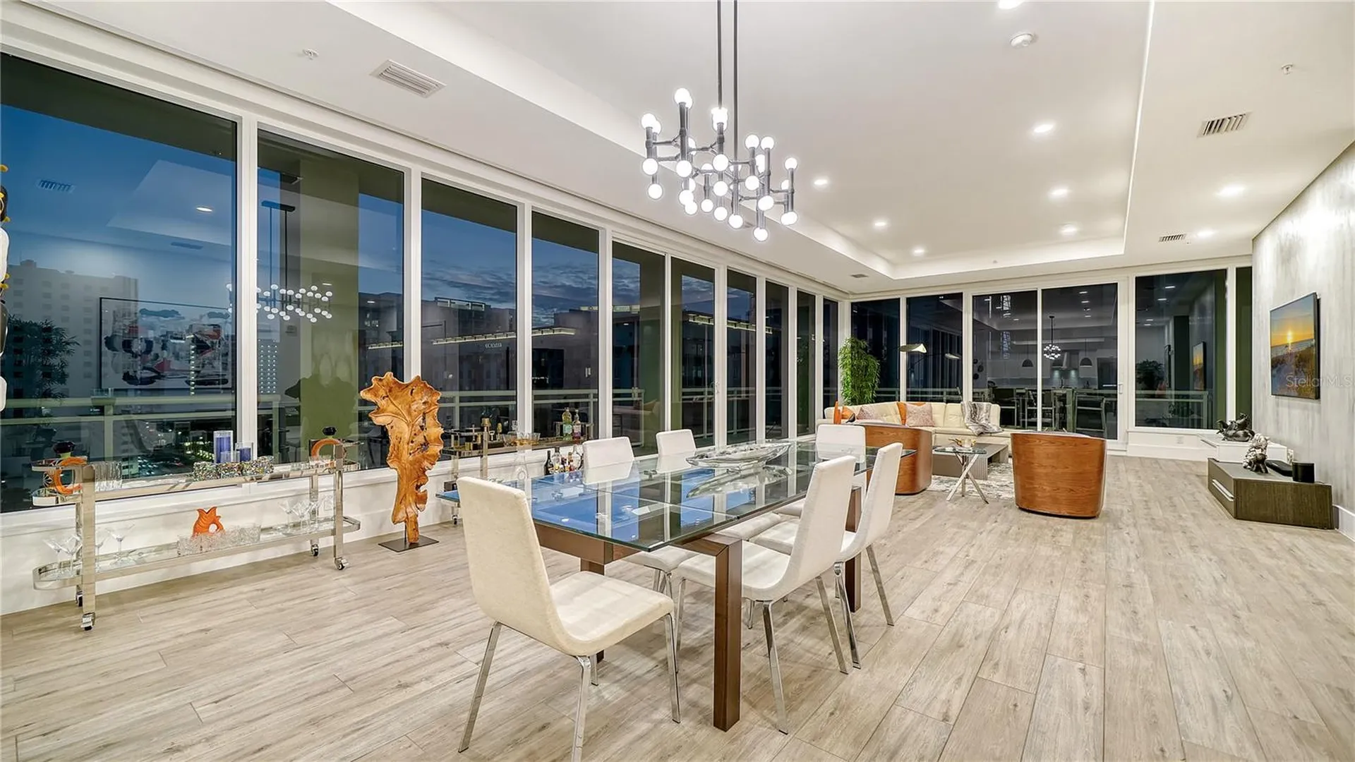 540 N Tamiami Trail Sarasota FL 34236