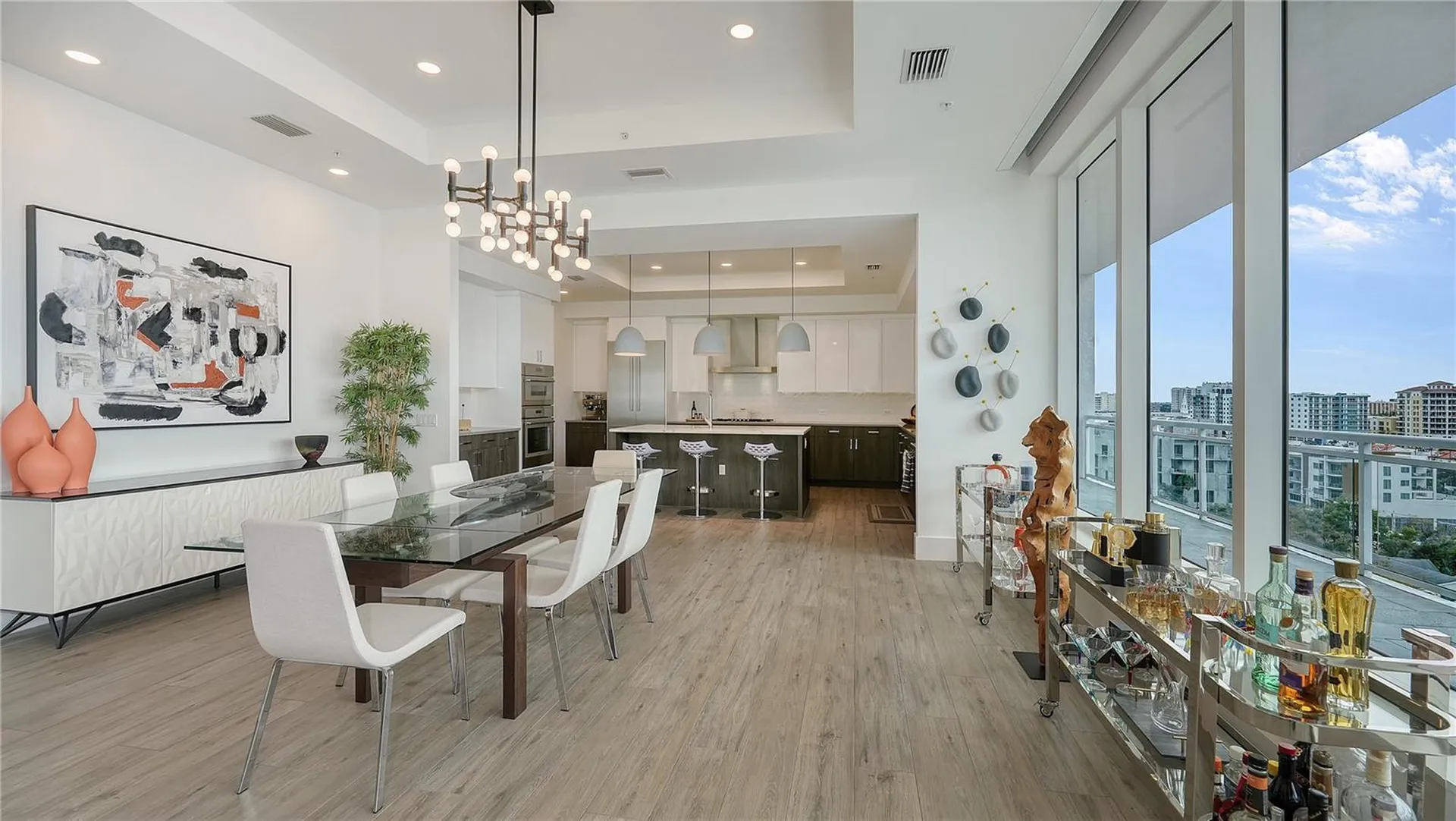 540 N Tamiami Trail Sarasota FL 34236
