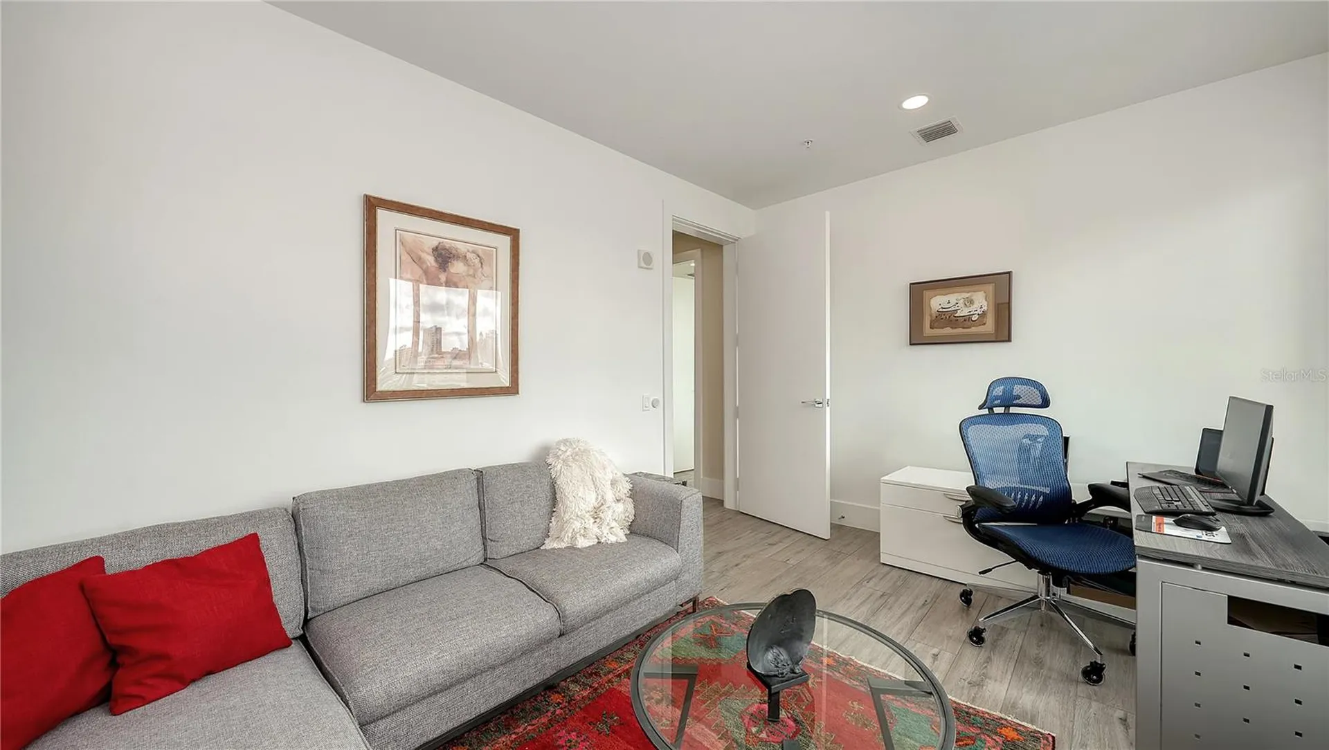 540 N Tamiami Trail Sarasota FL 34236