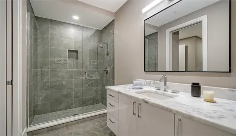 540 N Tamiami Trail Sarasota FL 34236