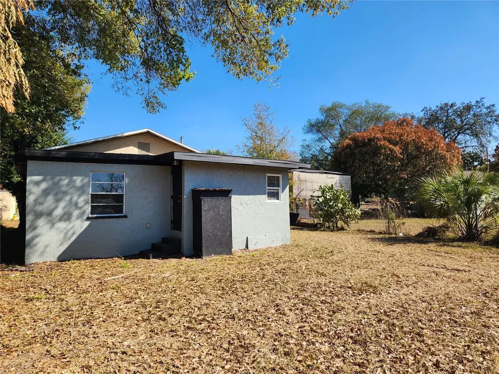 4502 N 42nd Street Tampa FL 33610