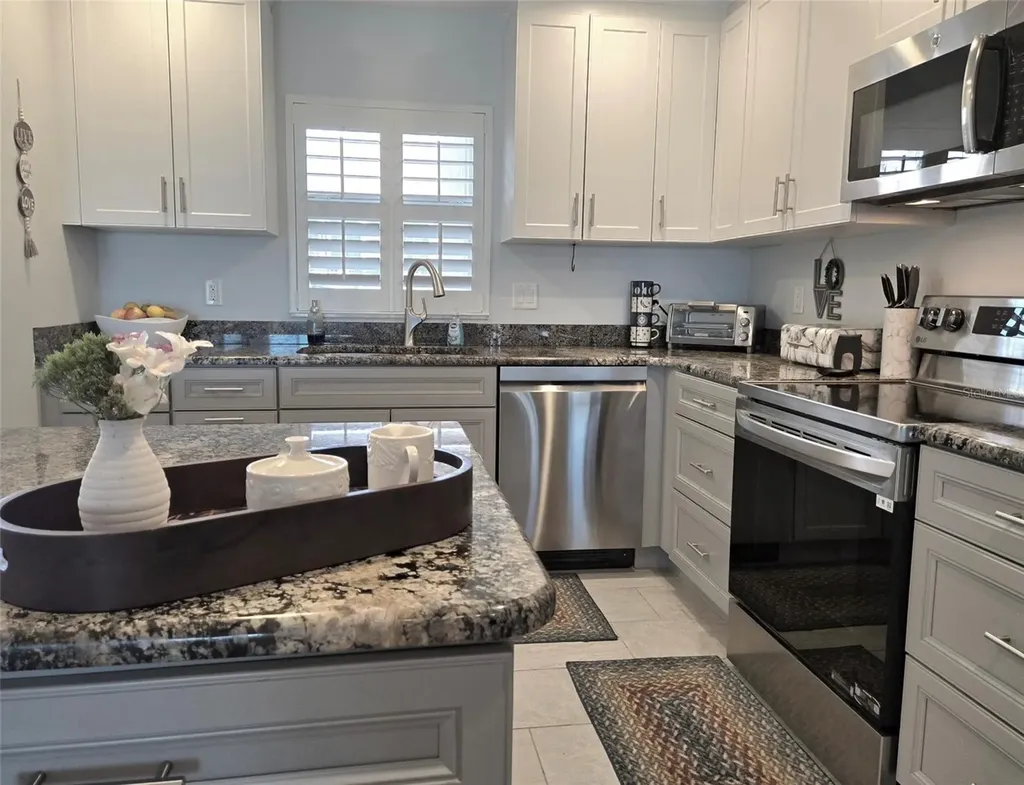 333 The Esplanade N Venice FL 34285