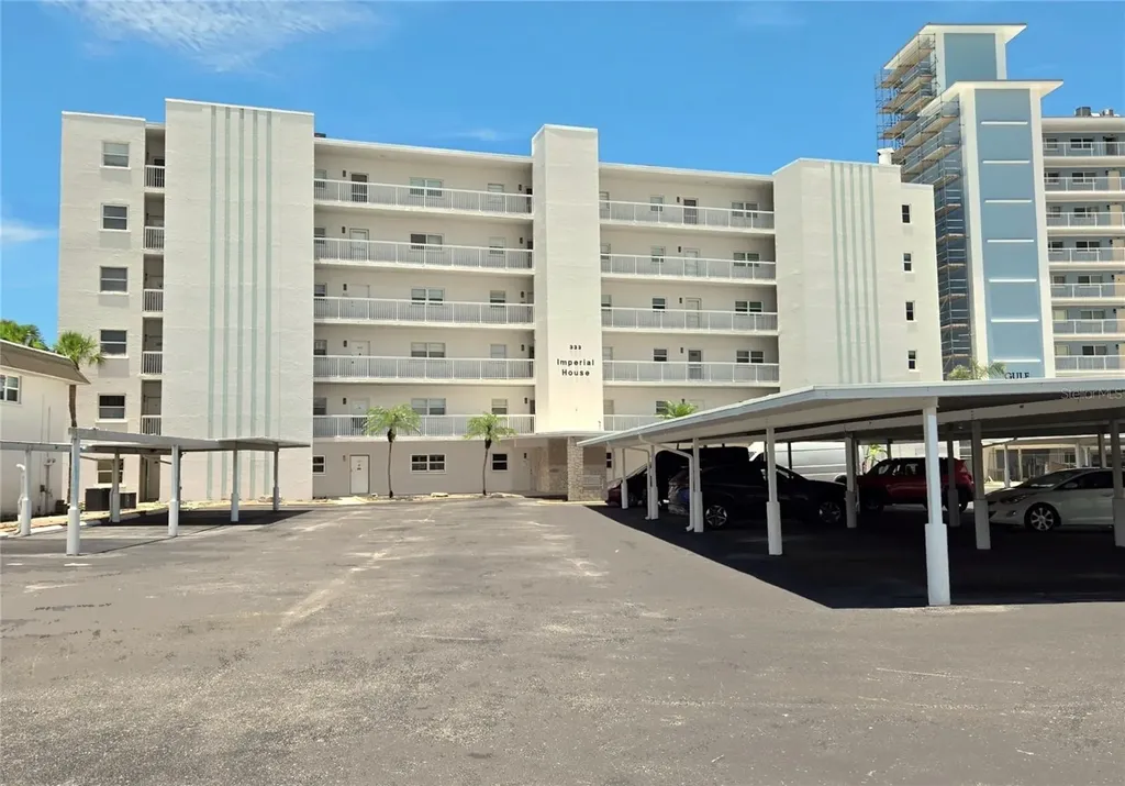 333 The Esplanade N Venice FL 34285