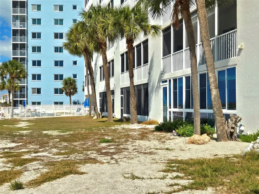 333 The Esplanade N Venice FL 34285