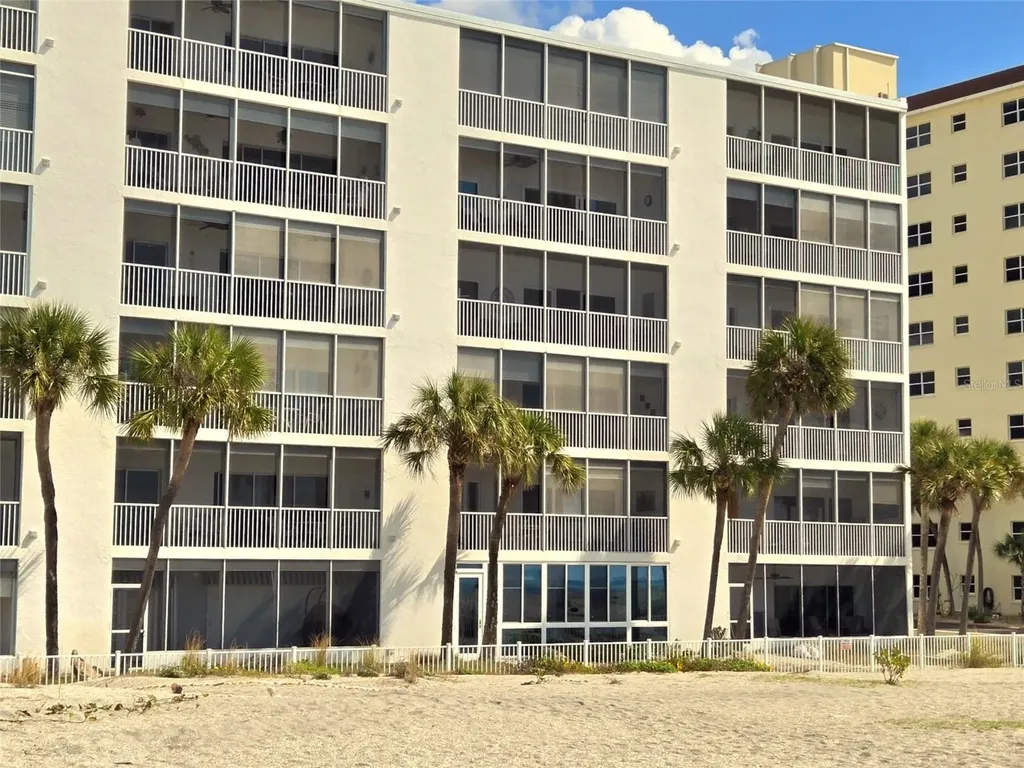 333 The Esplanade N Venice FL 34285
