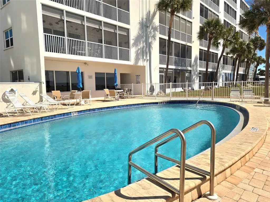 333 The Esplanade N Venice FL 34285