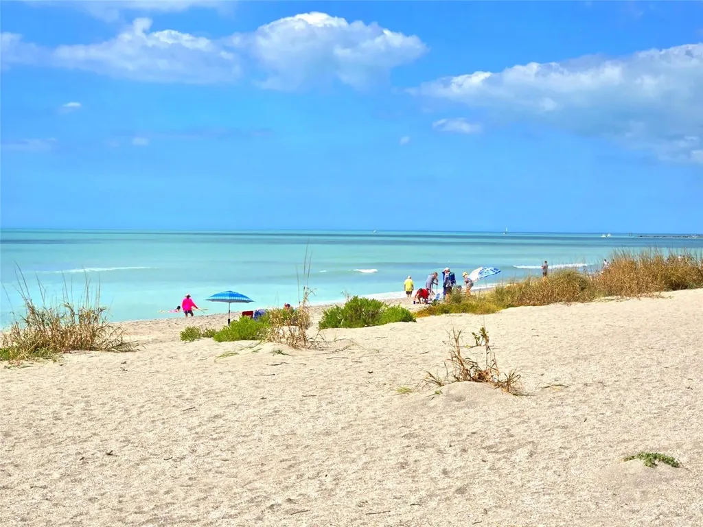 333 The Esplanade N Venice FL 34285