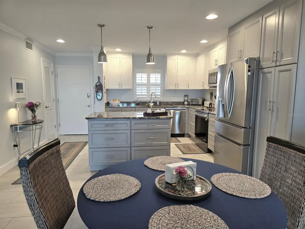 333 The Esplanade N Venice FL 34285
