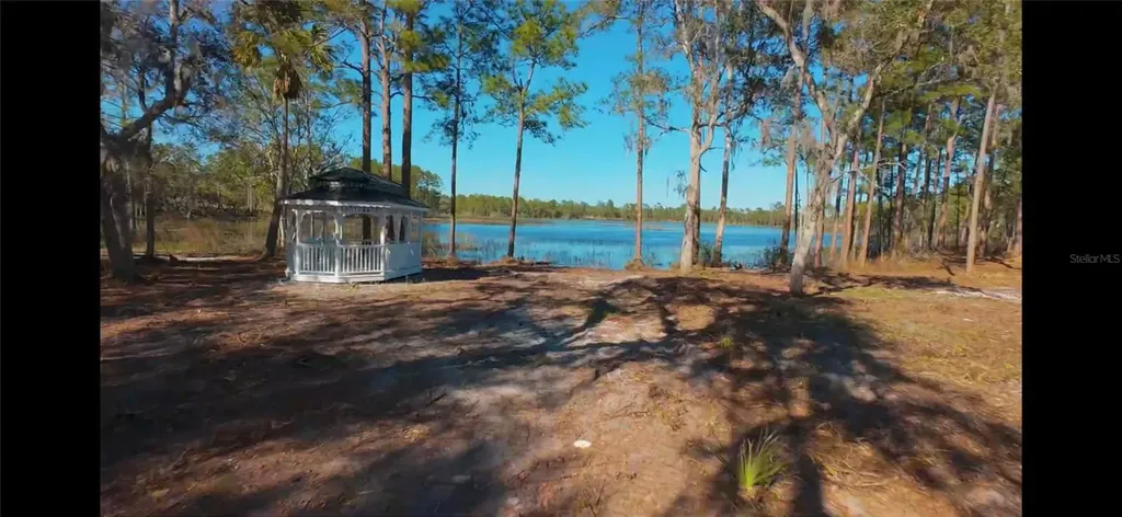 32325 State Road 44 Eustis FL 32736