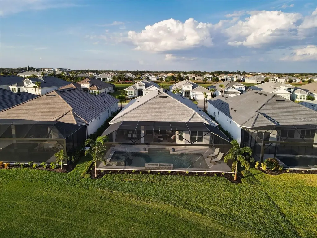 15320 San Lazzaro Avenue Bradenton FL 34211