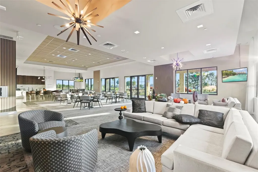15320 San Lazzaro Avenue Bradenton FL 34211