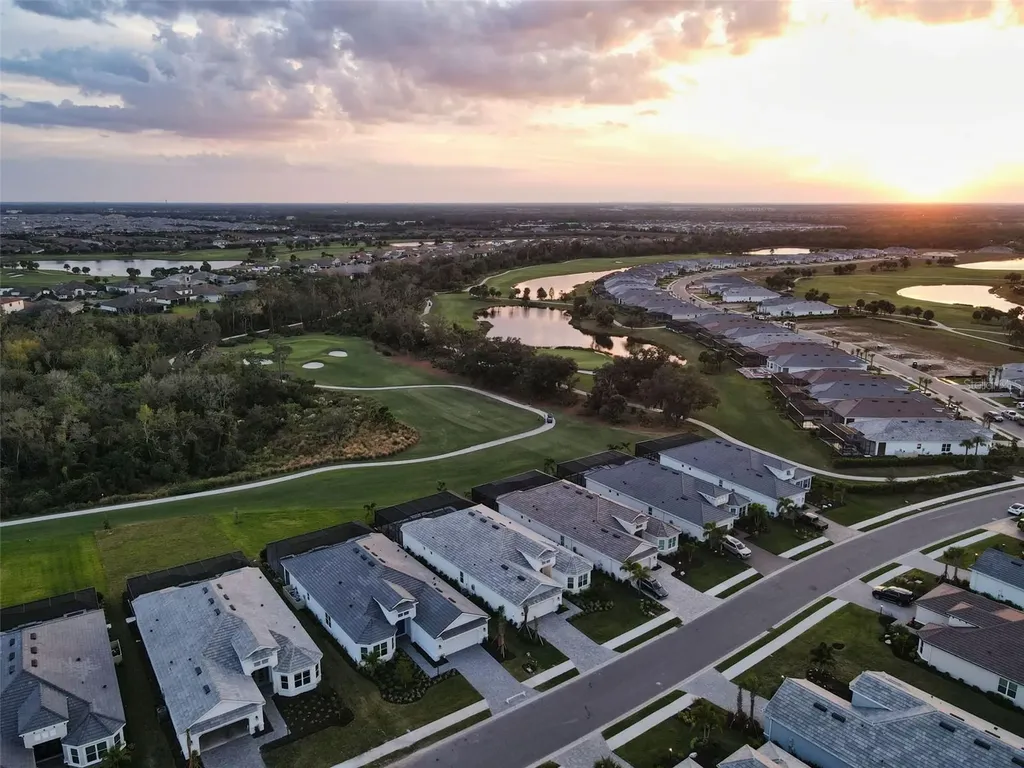 15320 San Lazzaro Avenue Bradenton FL 34211
