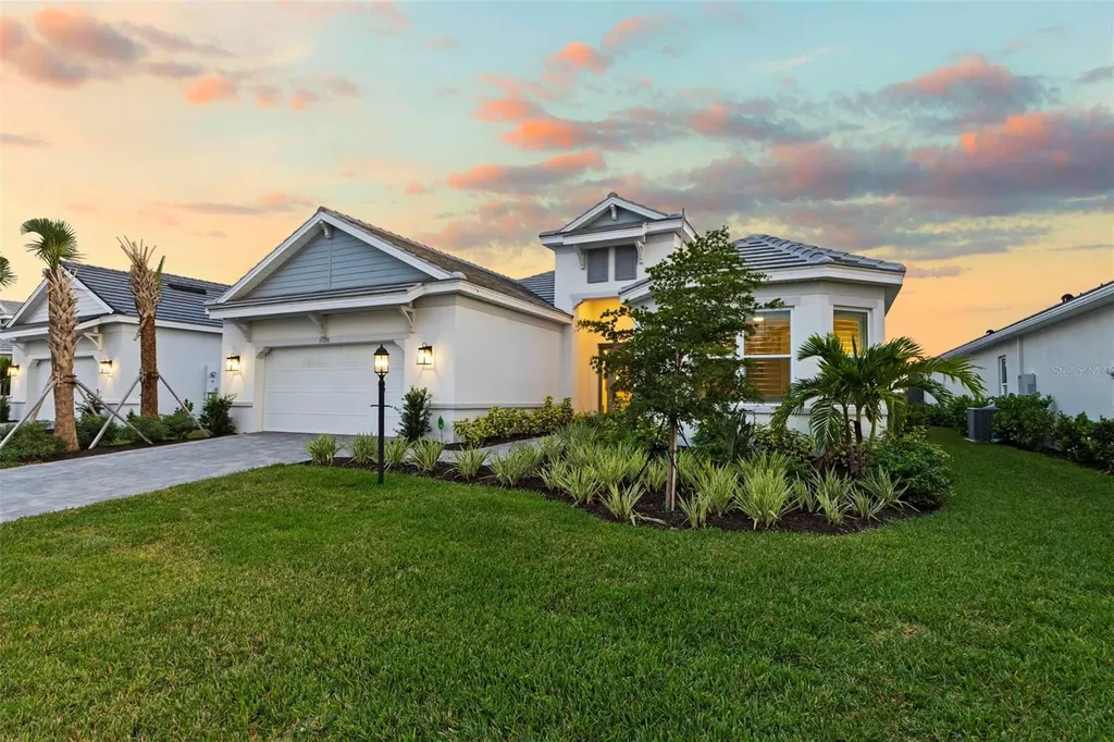 15320 San Lazzaro Avenue Bradenton FL 34211