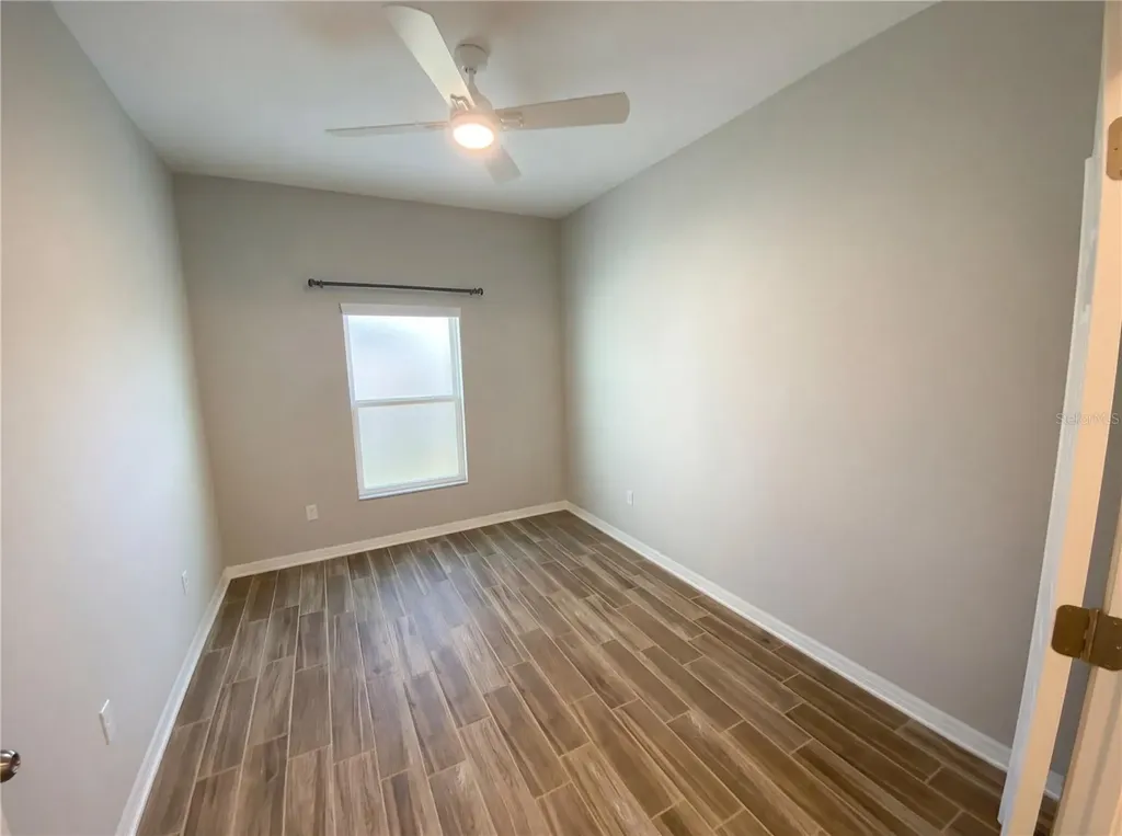 7423 Pool Compass Loop Wesley Chapel FL 33545
