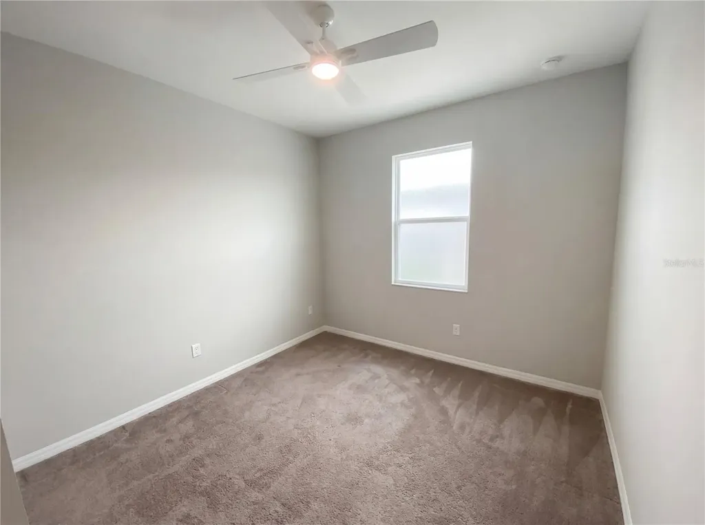 7423 Pool Compass Loop Wesley Chapel FL 33545