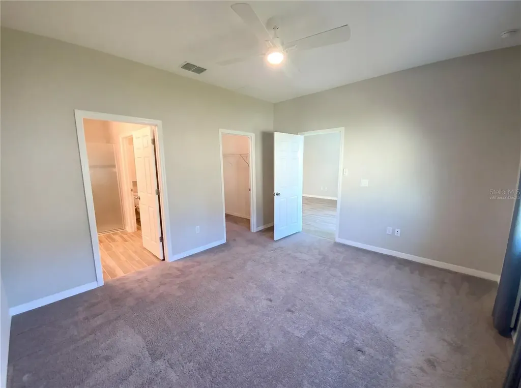 7423 Pool Compass Loop Wesley Chapel FL 33545