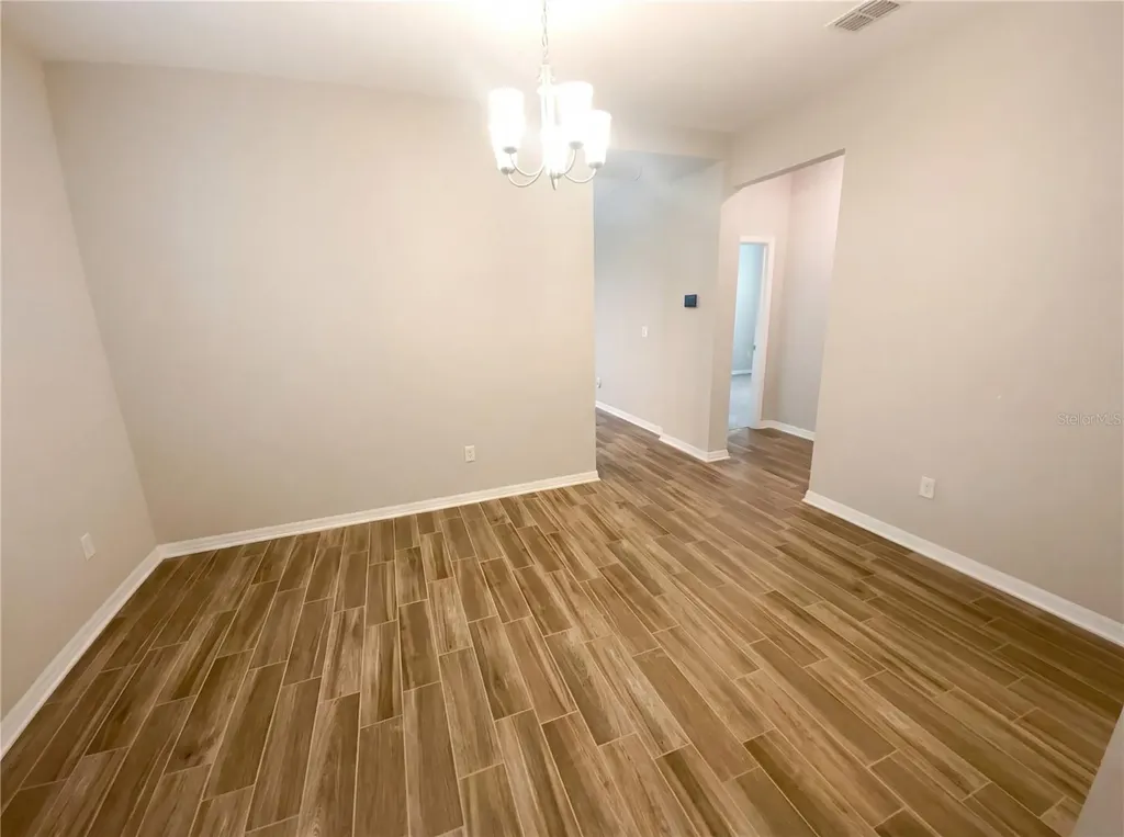 7423 Pool Compass Loop Wesley Chapel FL 33545