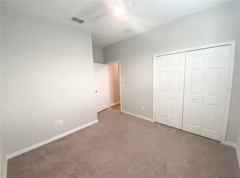 7423 Pool Compass Loop Wesley Chapel FL 33545