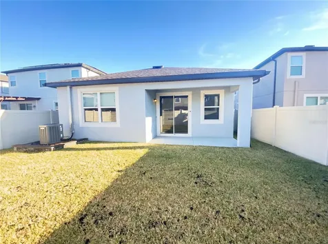 7423 Pool Compass Loop Wesley Chapel FL 33545