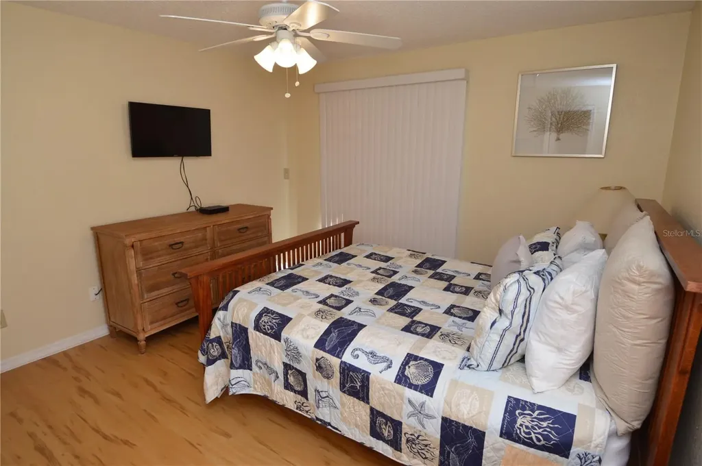 10263 Gandy Boulevard N St Petersburg FL 33702
