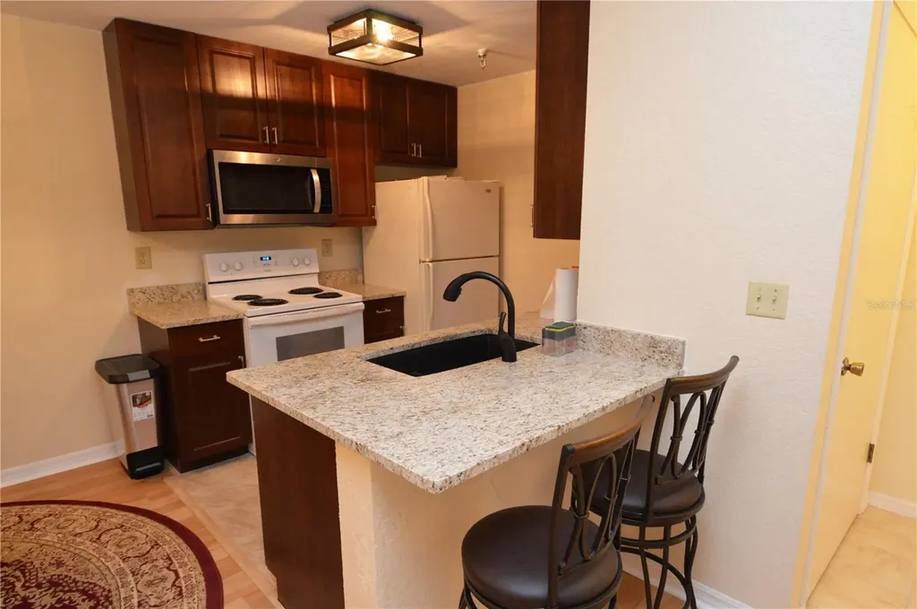 10263 Gandy Boulevard N St Petersburg FL 33702