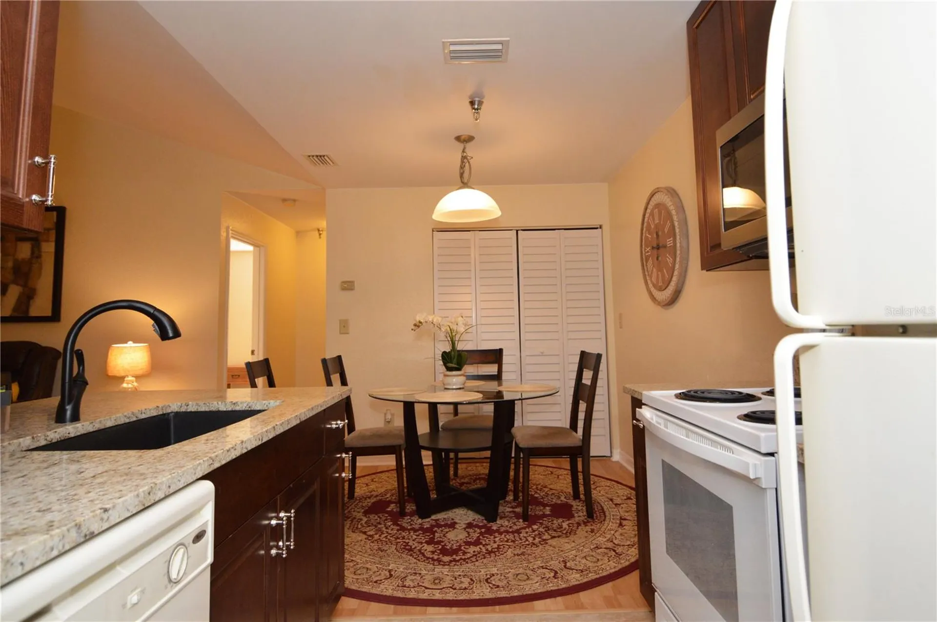 10263 Gandy Boulevard N St Petersburg FL 33702