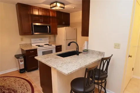 10263 Gandy Boulevard N St Petersburg FL 33702
