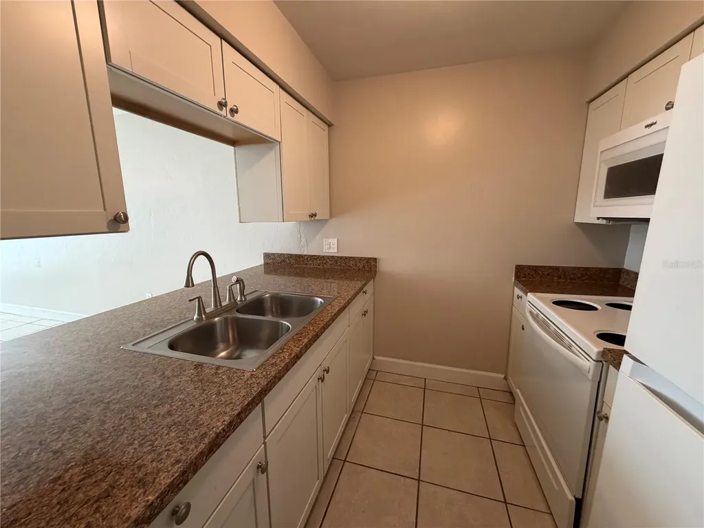 1718 SW 69th Terrace Gainesville FL 32607