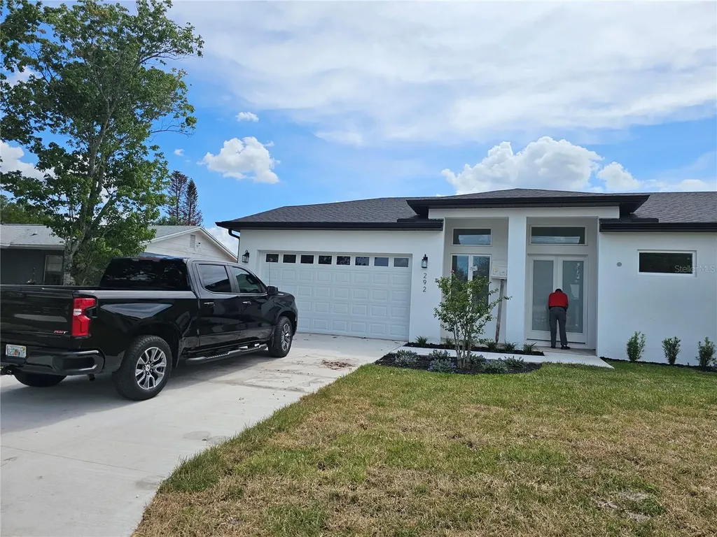 292 Gardenia Road Kissimmee FL 34743