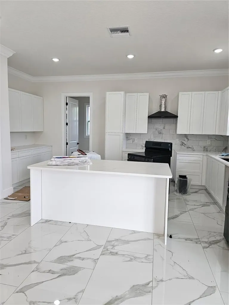 292 Gardenia Road Kissimmee FL 34743