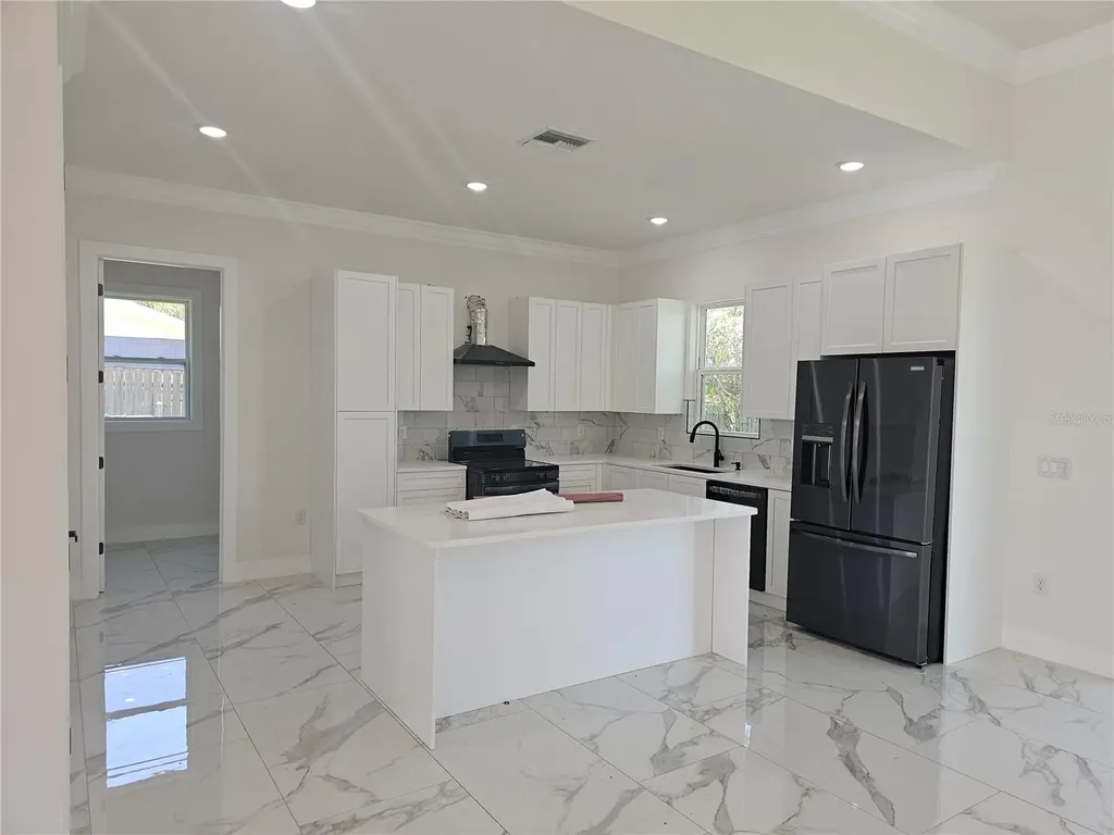 292 Gardenia Road Kissimmee FL 34743