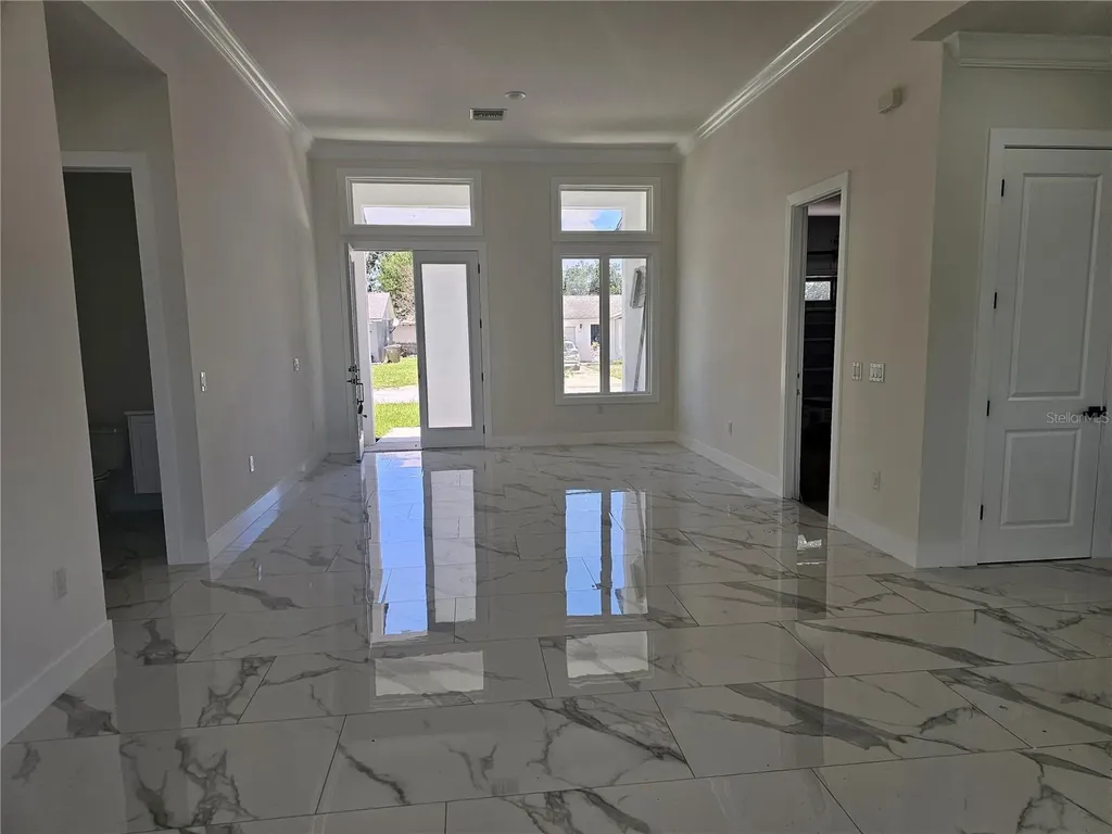 292 Gardenia Road Kissimmee FL 34743