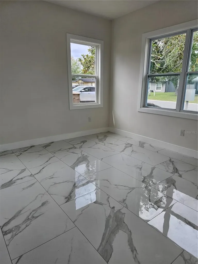 292 Gardenia Road Kissimmee FL 34743