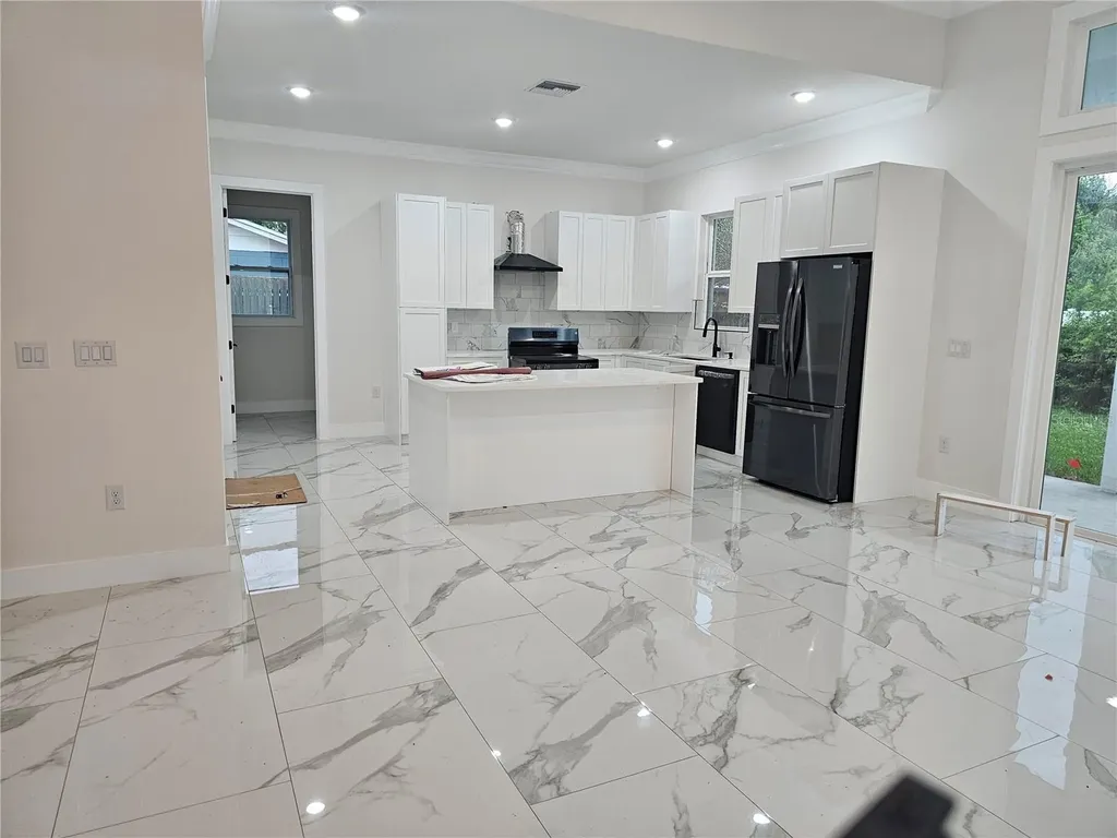 292 Gardenia Road Kissimmee FL 34743