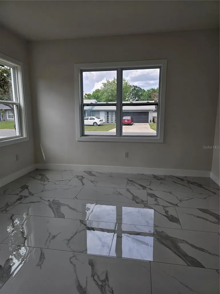 292 Gardenia Road Kissimmee FL 34743
