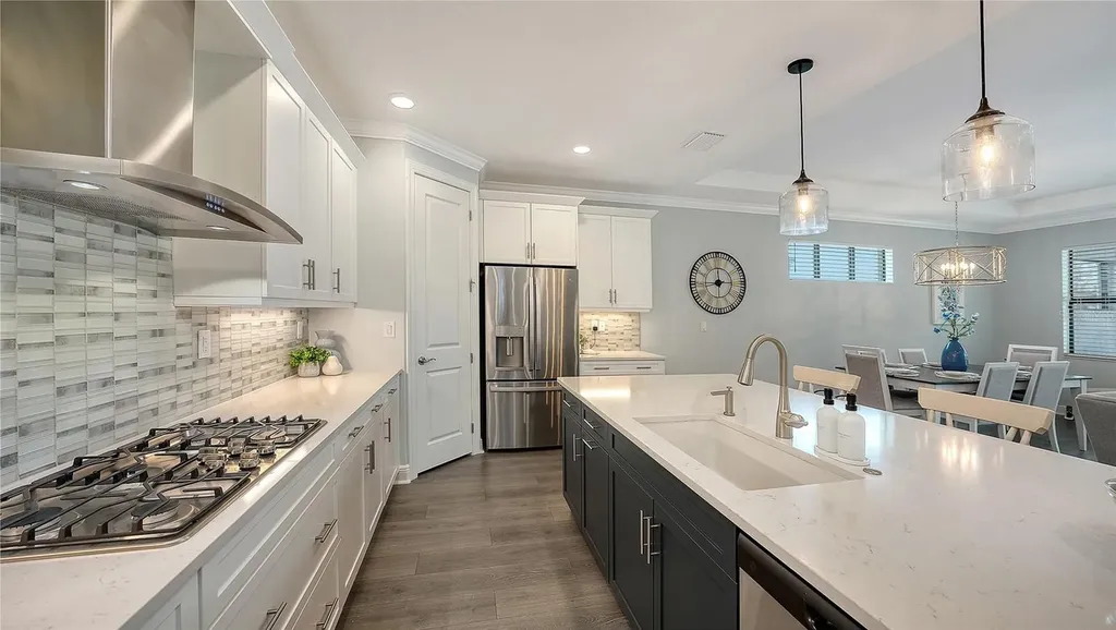 18020 Cresswind Terrace Bradenton FL 34211