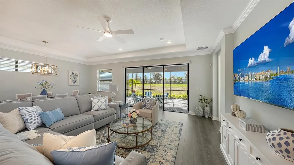 18020 Cresswind Terrace Bradenton FL 34211
