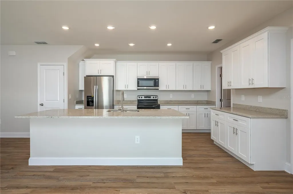 2169 Sutton Ridge Avenue Lakeland FL 33810