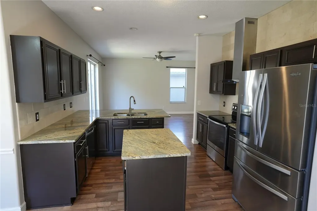 832 Magnolia Creek Circle Orlando FL 32828